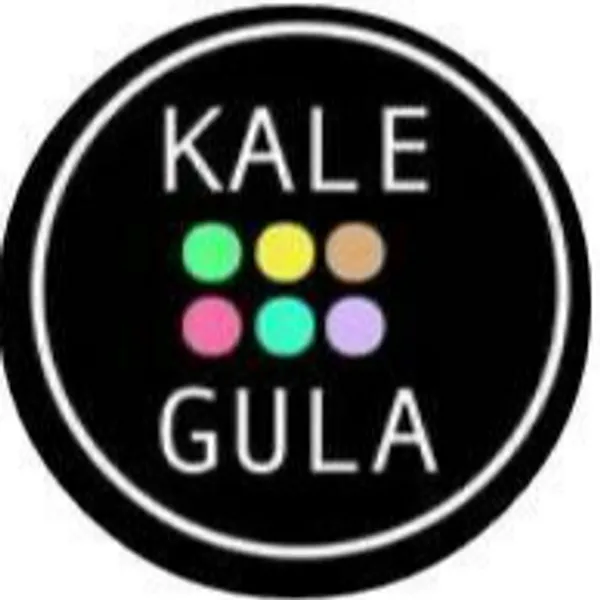 BAKERY AND DESSERT.
    Based in PETALING JAYA, Selangor. Self Pickup and Delivery within 30KM.